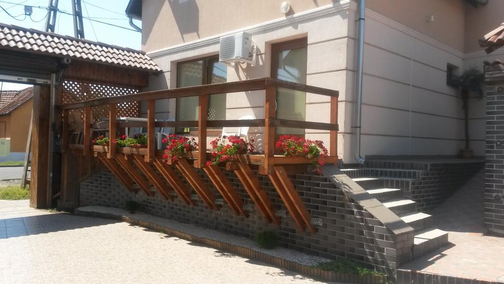 Abszolút Hotel és Panzió Nyírbátor Camera foto