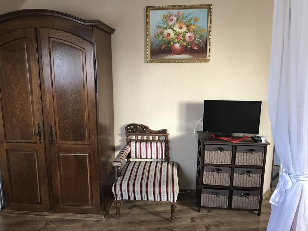 Abszolút Hotel és Panzió Nyírbátor Esterno foto
