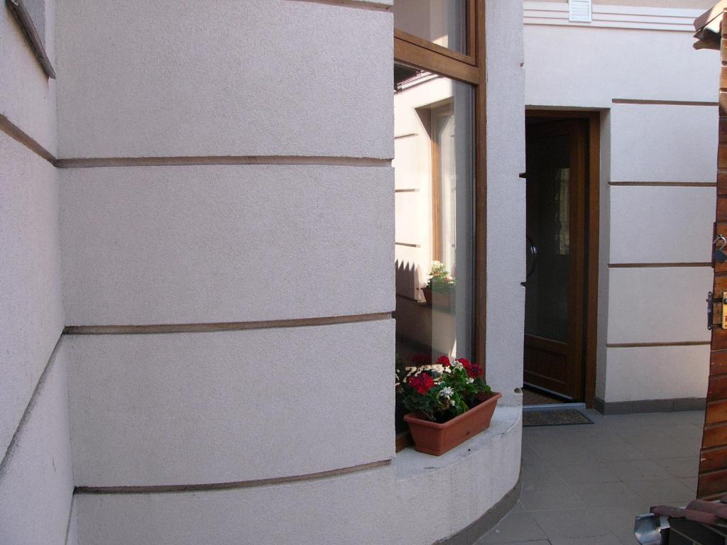 Abszolút Hotel és Panzió Nyírbátor Esterno foto